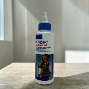 Virbac EPIOTIC Advanced Ear Cleanser Dogs Cats 4oz Gentle Otic Solution EXP 1/27